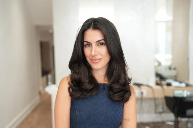 Smooth, bouncy, and full of movement. The perfect blowout for that polished, effortless finish that lasts beyond the salon. 🤍✨Book your blowout with PERFECT X HAIR, starting at just $55Stylist: Sophia (@sophia__jw)#blowout #blowdry #hairgoals #torontohairsalon #koreanhairsalon #hairstyles #hairinspo